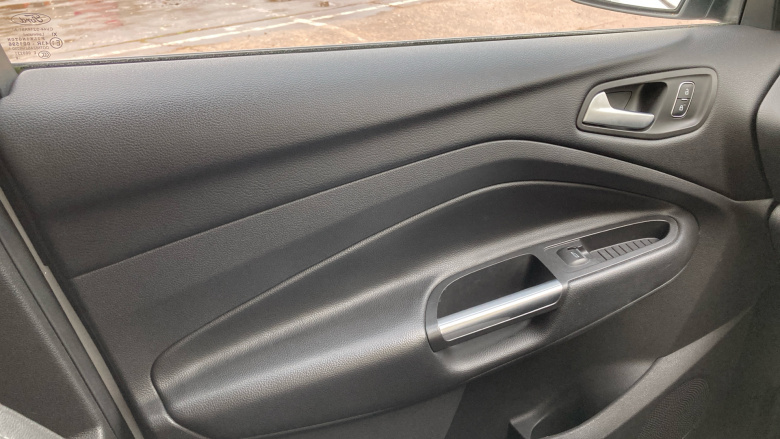 Ford Kuga 1.5 EcoBoost 176 Titanium 5dr Auto Petrol Estate